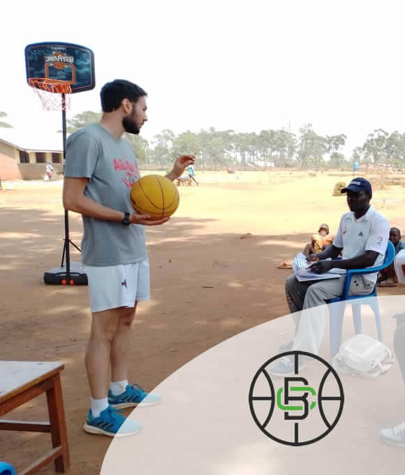 César Cámara - Basketball Creators
